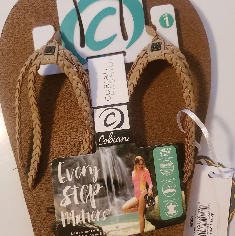 NWT Women's Cobian flip flops